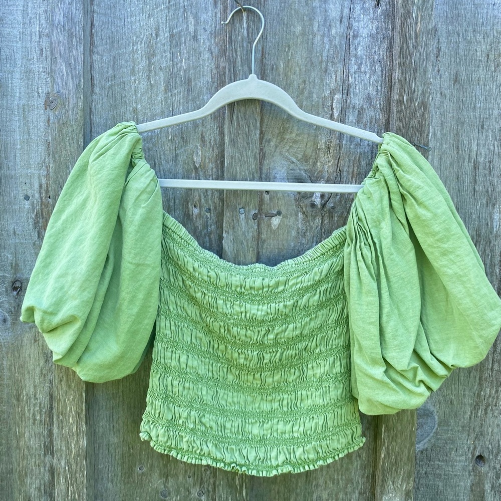 YOUNG FABULOUS & BROKE green short puff sleeve ruched cinched top size XS